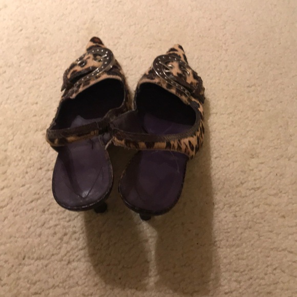 Guess Leopard Heels - Picture 5 of 6
